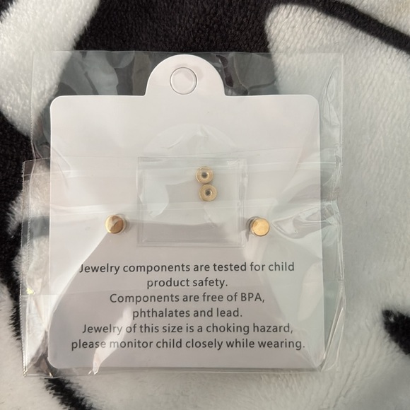 Pierced - Picture 2 of 2